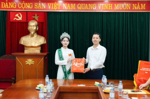 thuvien_thanphamtramanh (3)